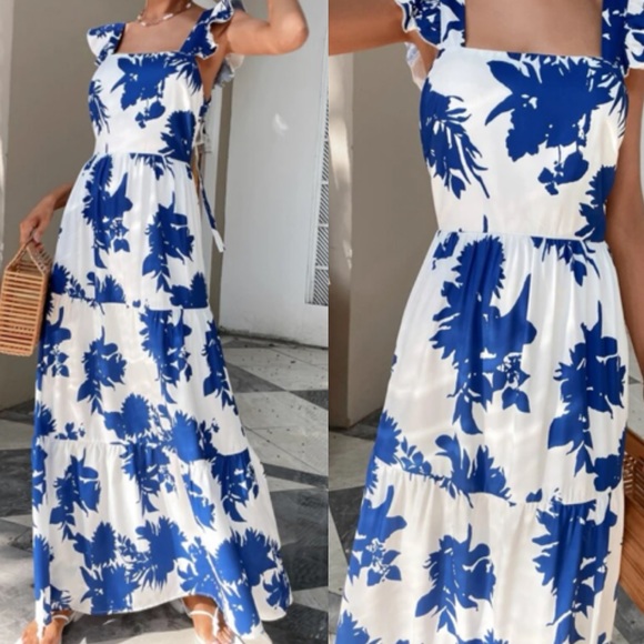 Boho floral print cutout open back maxi dress - Picture 3 of 5